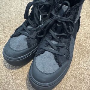 Rocket dog fleece lined Black Women's high top Sneakers